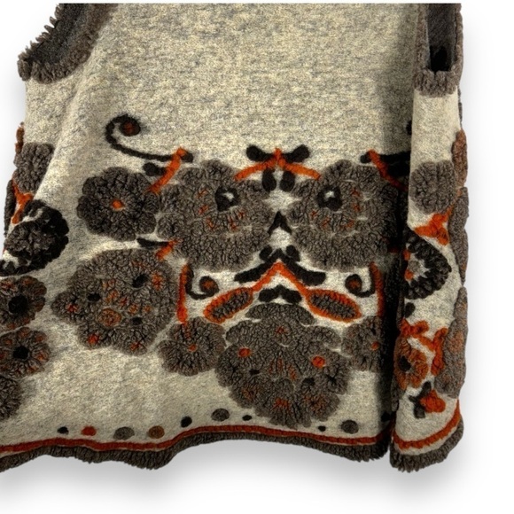 4 for $40 SALE! Indigo Thread Co. Embroidered Boiled Wool Vest, Tan Floral, OSFM - Picture 11 of 15